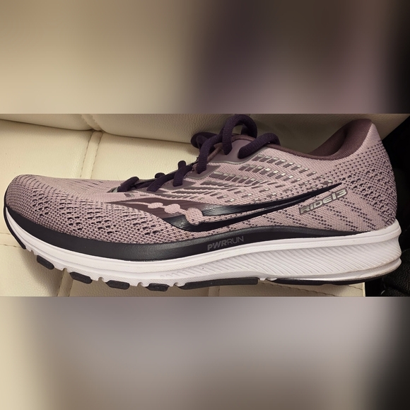Saucony Women's Ride 13 Blush Dusk Running Shoes - Size 8.5 - Picture 6 of 7